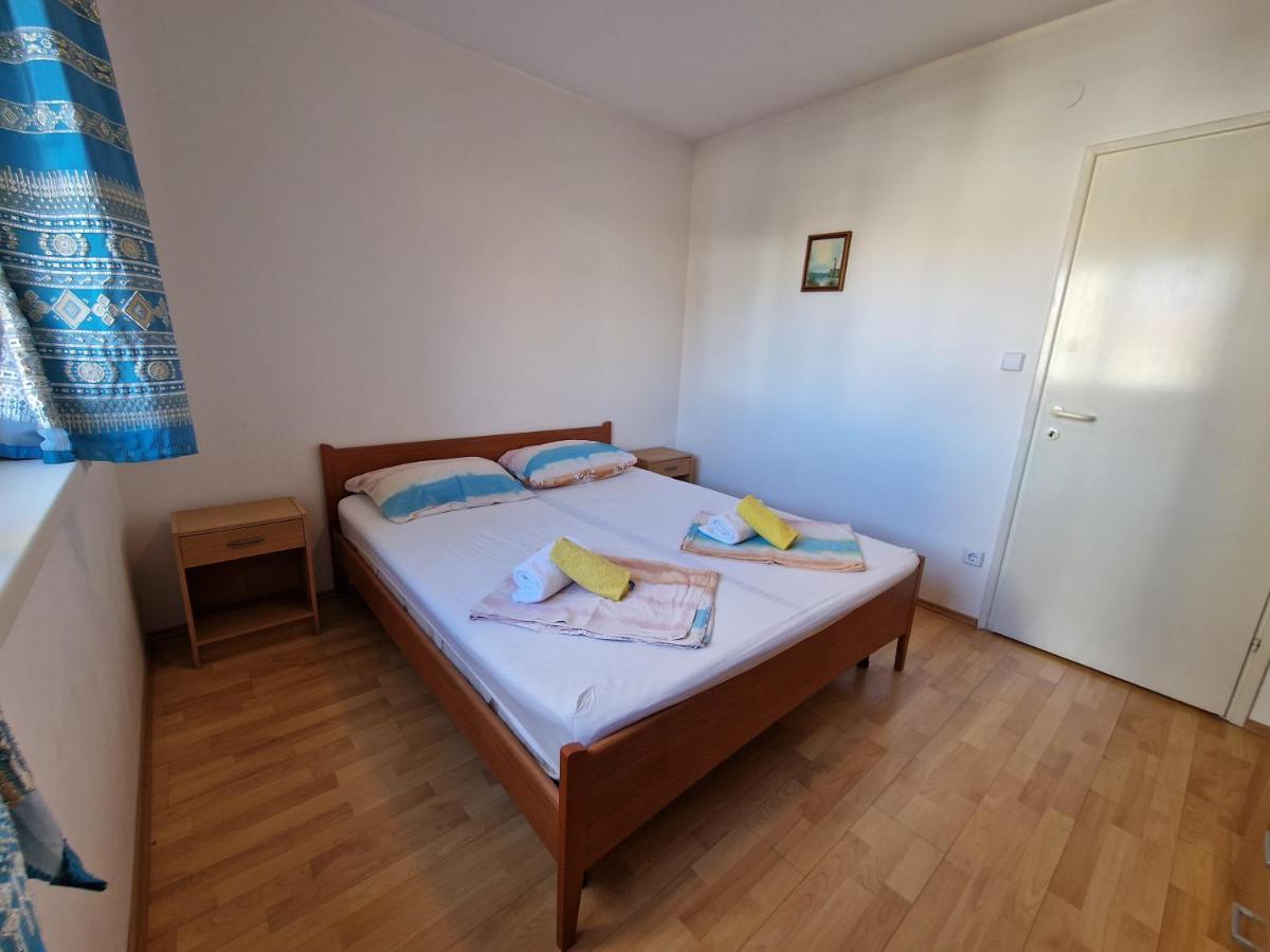 Apartman Puntizela Apartment Pula Ngoại thất bức ảnh